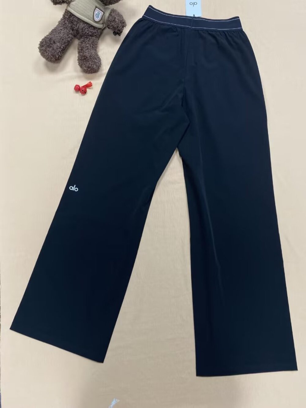 ALO Yoga Suit Up Trouser Black,Regular Length🖤💥Relaxed Fit,Minimalist,Casual - Picture 7 of 9